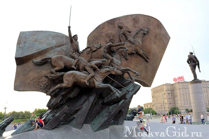 Памятник героям Первой мировой войны на Поклонной горе