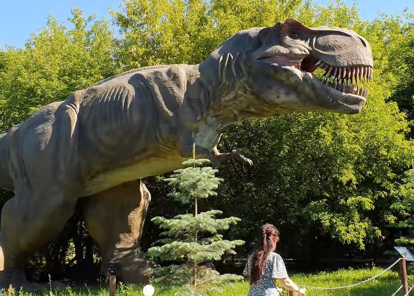 Парки динозавров в Москве